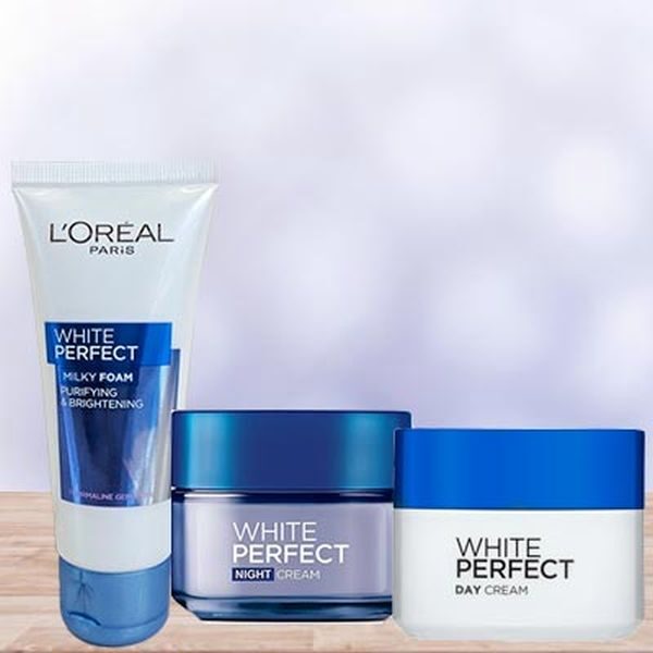 L'Oreal White Perfect Cosmetics Combo